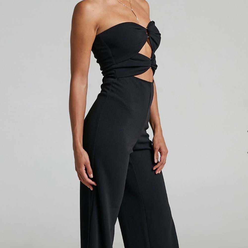 Strapless Jumpsuit in Black - Picture 5 of 7